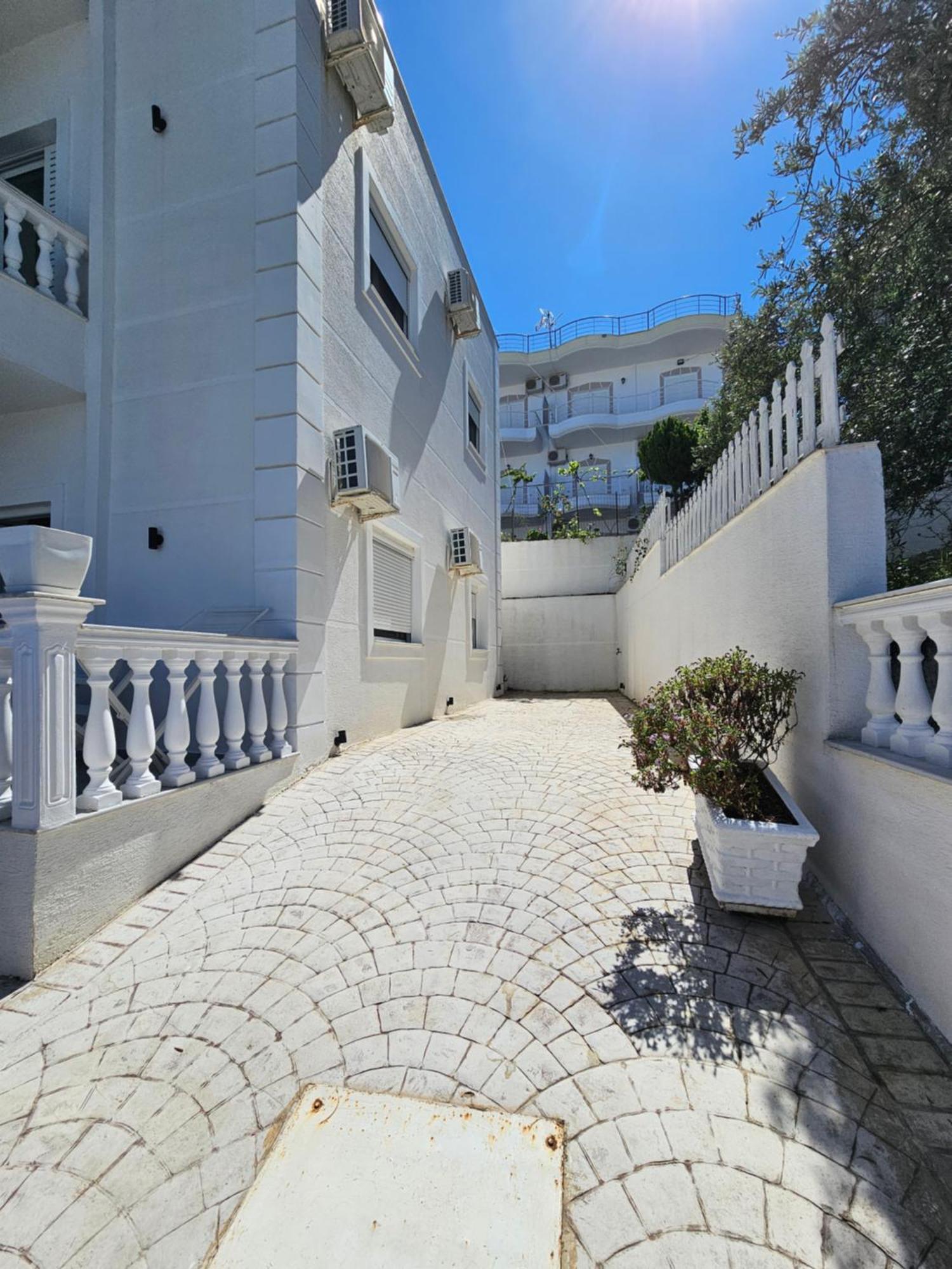 Villa A & A Ksamil Exteriör bild